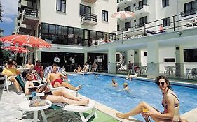 deniz apart hotel